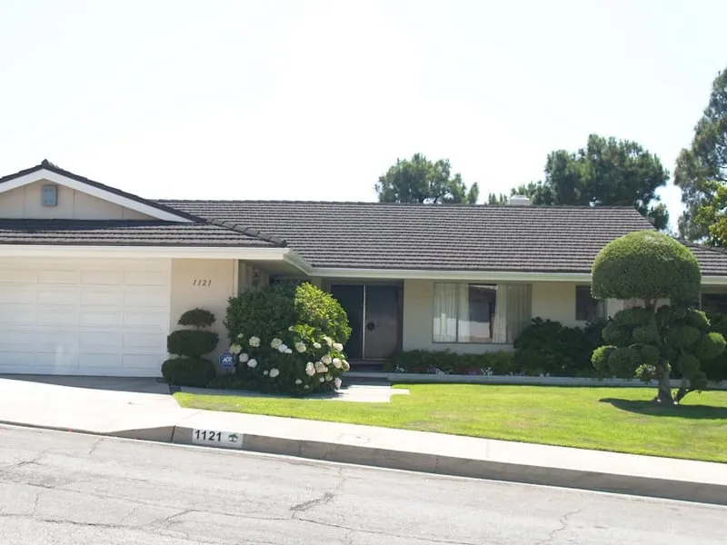 Slide of J N Davis Roofing