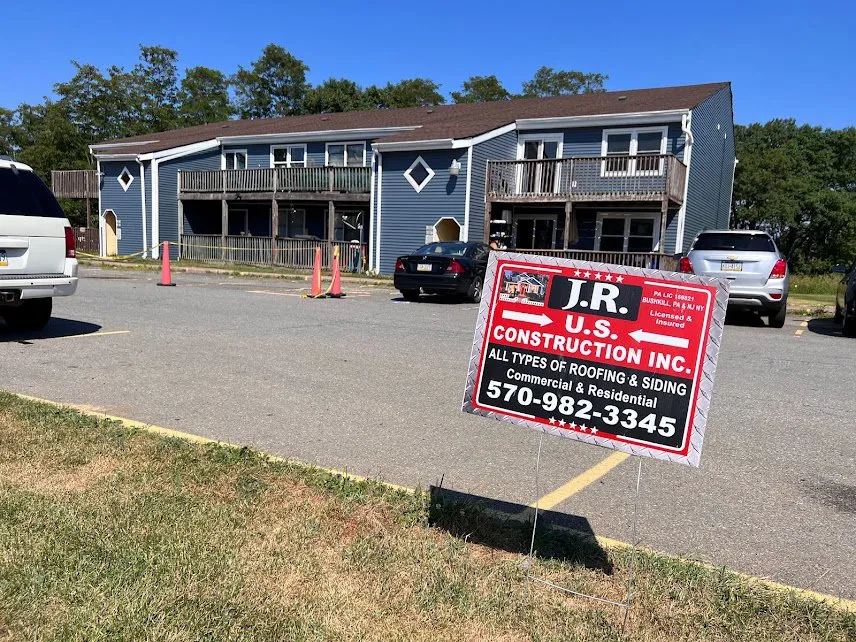 Slide of J R U.S Construction