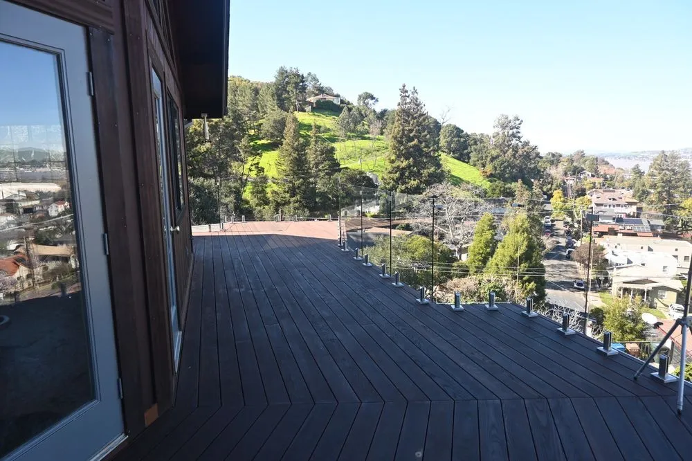 Slide of J Segle Construction