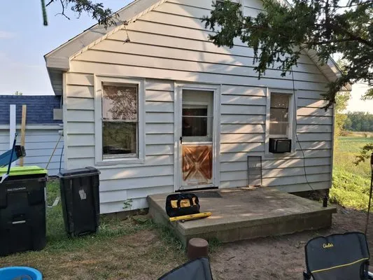 J Smith construction