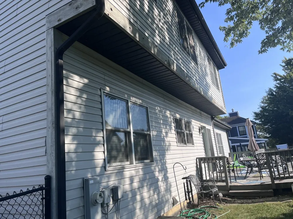 Slide of J T R Roofing and Construction