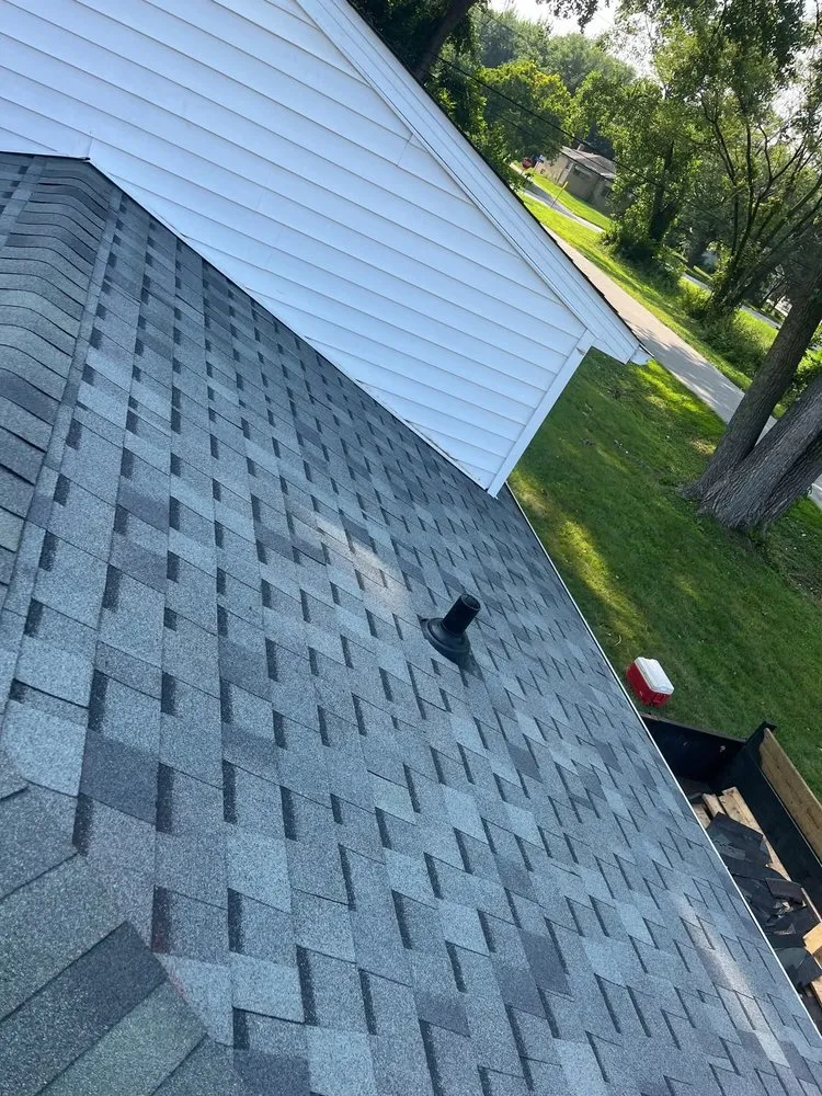 Slide of J Zuno Roofing