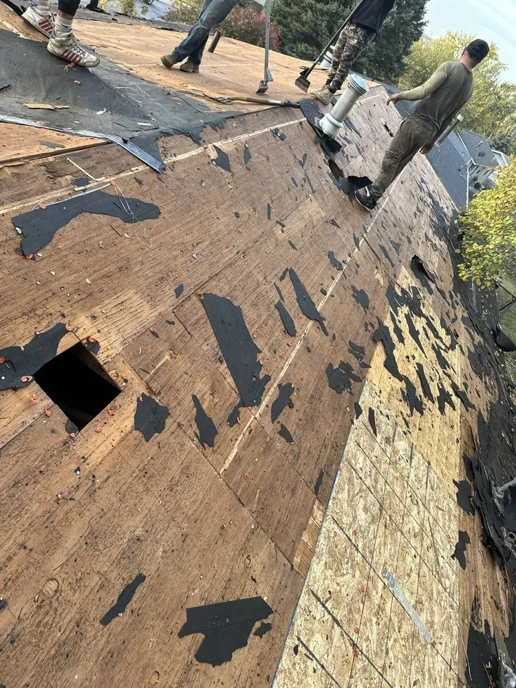 Slide of J2R Rodriguez Construction