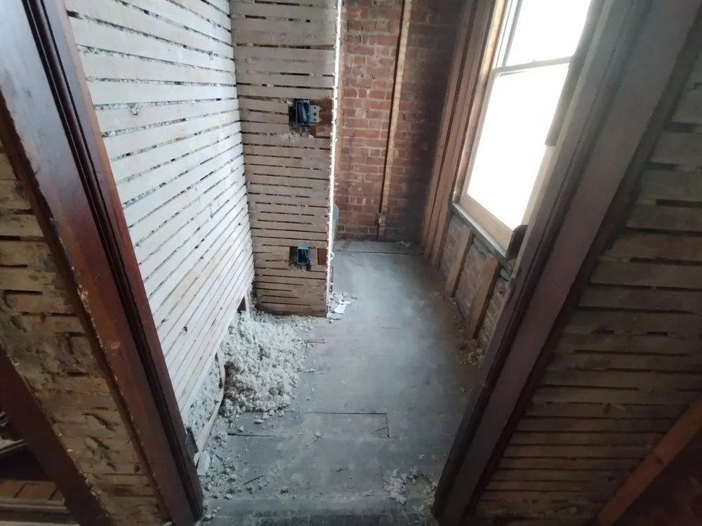 Slide of J/A Renovations