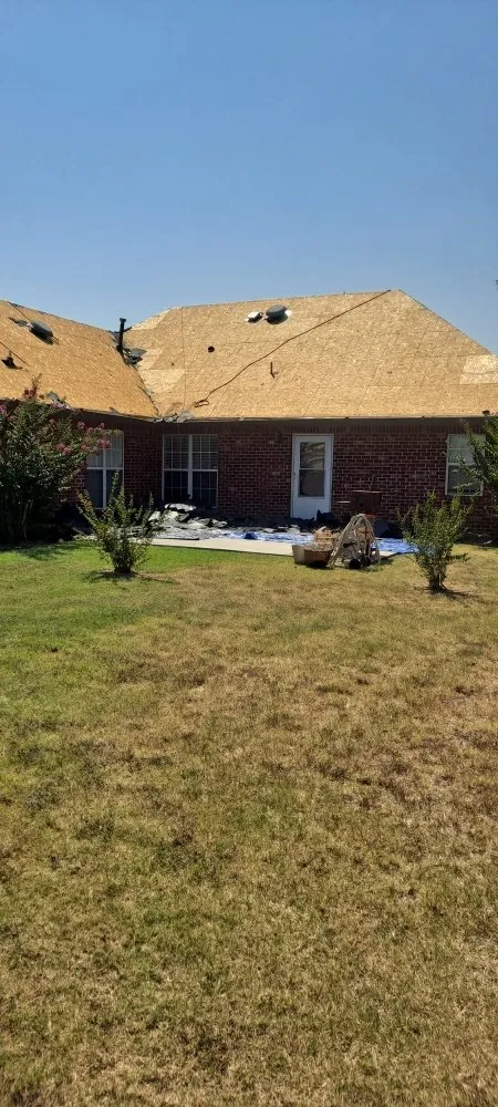 Slide of JABS Roofing & Services