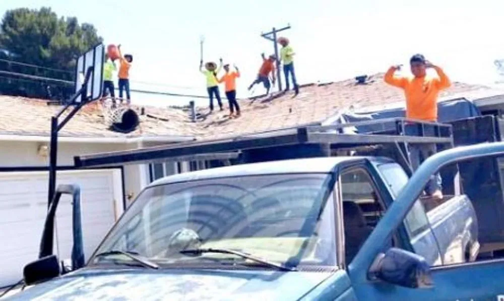 Slide of Jacinto’s Roofing