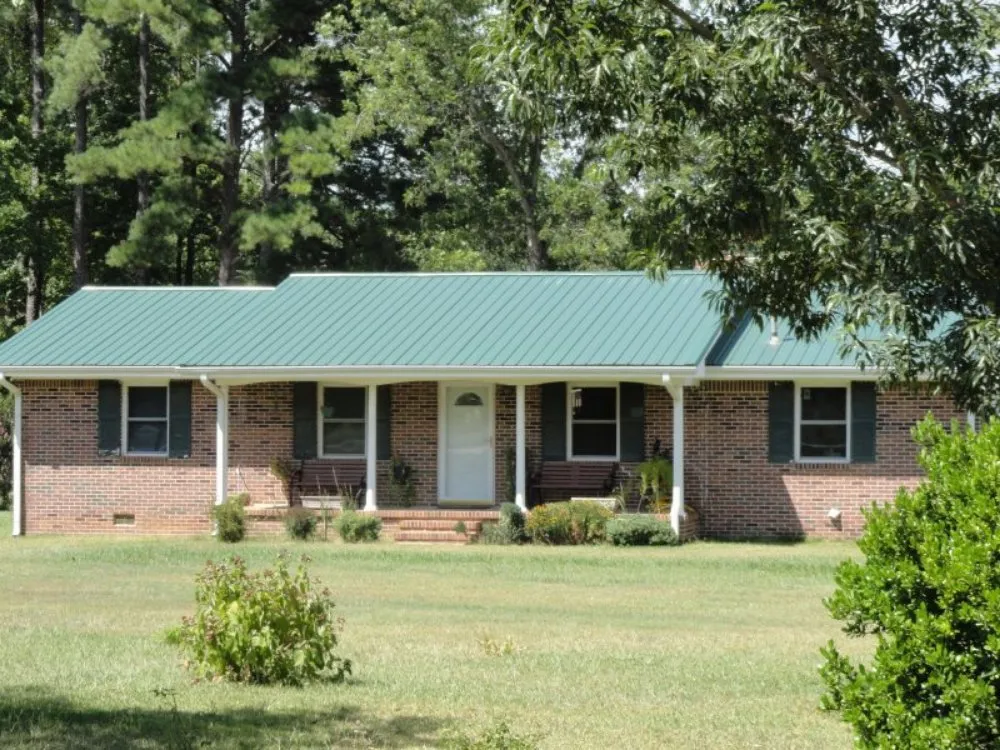 Slide of Jackson Metalworks