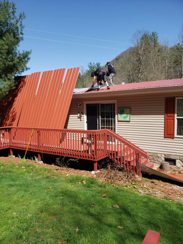 Slide of Jackson’s Metal Roofing