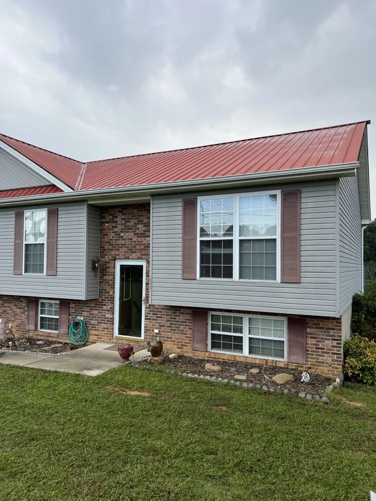 Slide of Jackson’s Metal Roofing