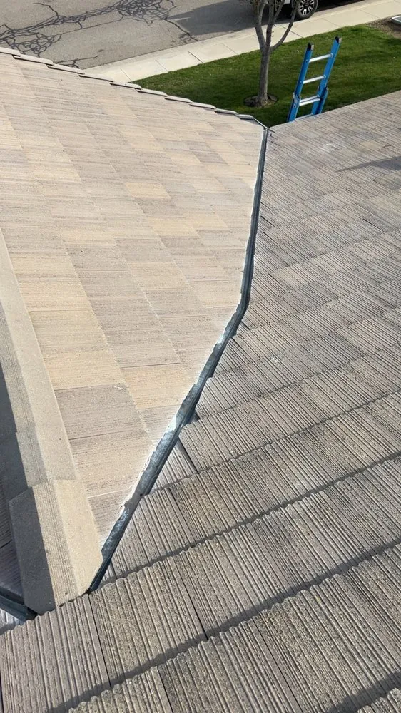 Slide of Jacobo Roofing