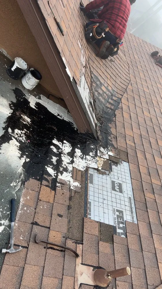 Slide of Jacobo Roofing