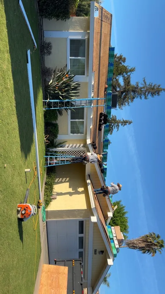 Slide of Jacobo Roofing