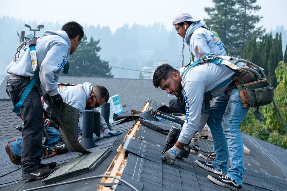 Slide of Jacquelines Roofing and Insulation