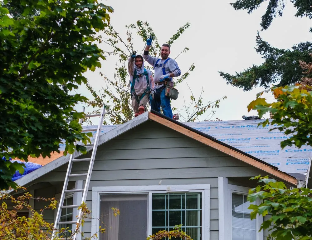 Slide of Jacquelines Roofing and Insulation
