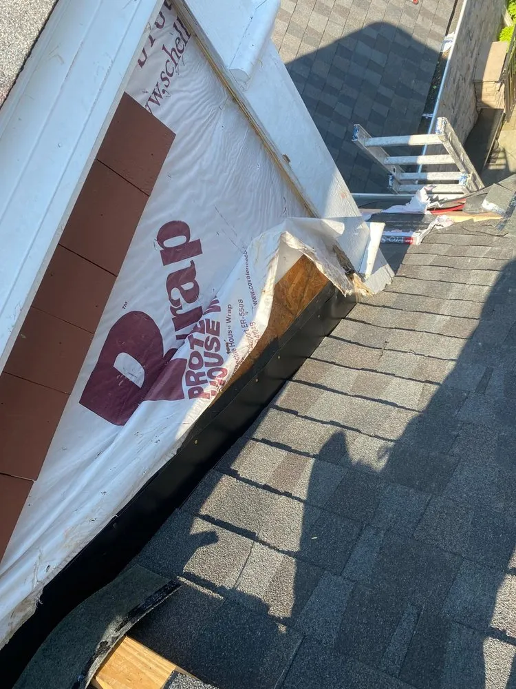 Slide of Jaguilar Construction