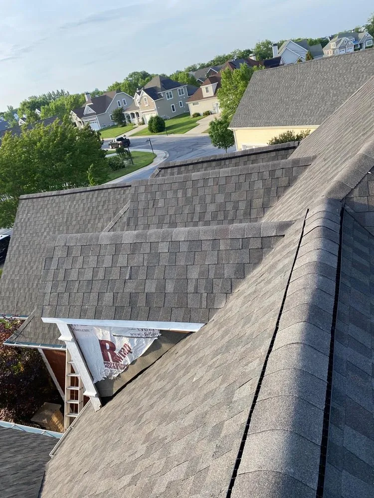 Slide of Jaguilar Construction