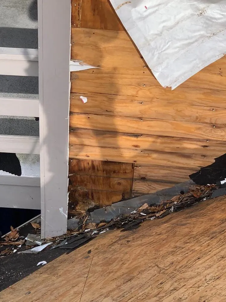 Slide of Jah Pro Roofing