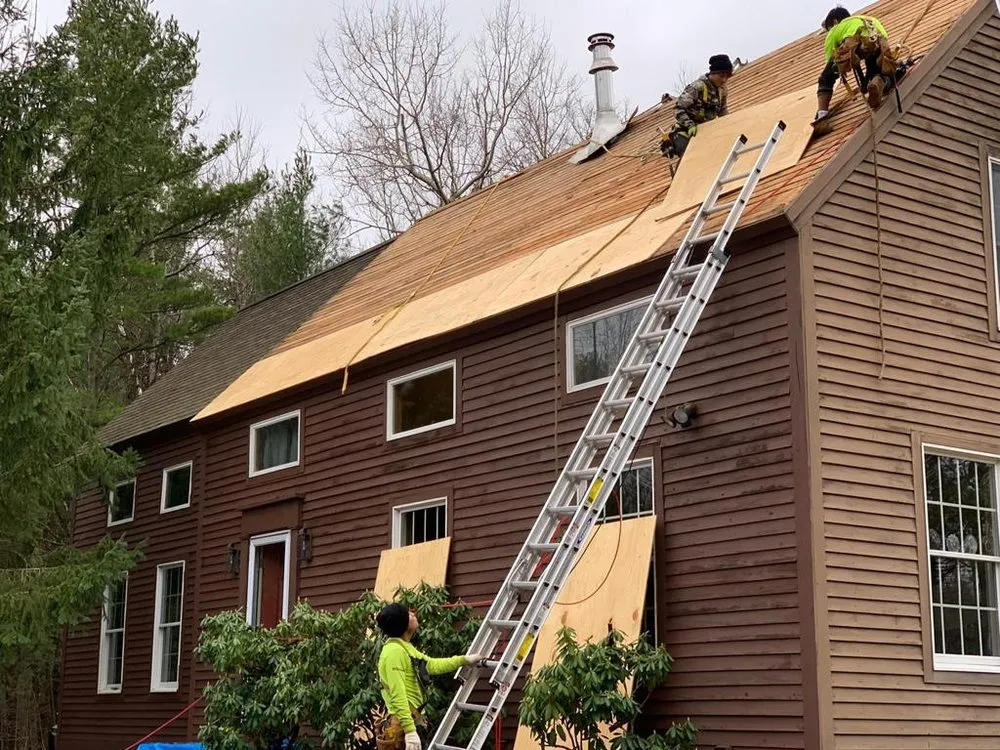 Slide of Jah Pro Roofing