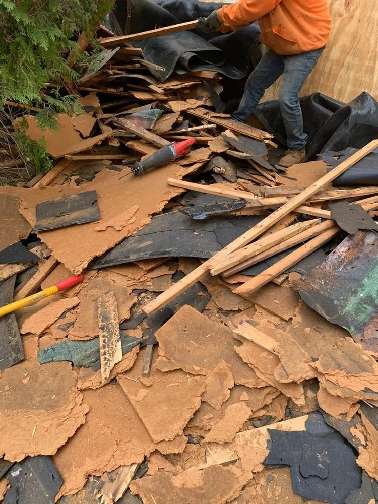 Slide of Jah Pro Roofing