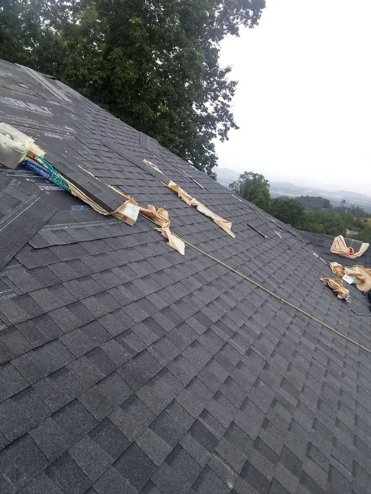 Slide of Jaimez Roofing