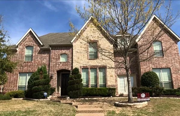 Slide of Jak Contracting