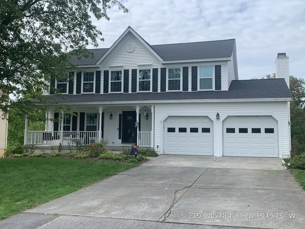 Slide of Jakari Restoration & Construction