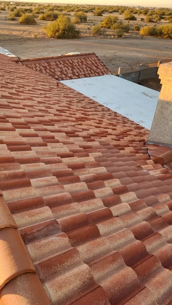 Slide of Jalisco Roofing