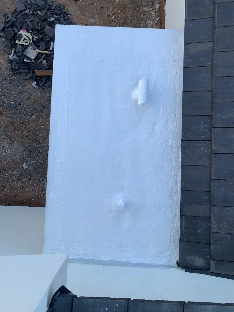 Slide of Jalisco Roofing