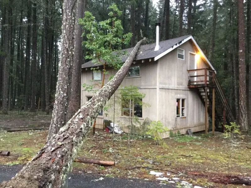 Slide of JAM Roofing