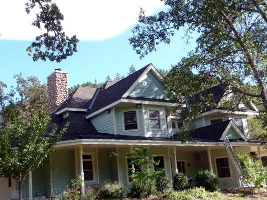 Slide of JAM Roofing