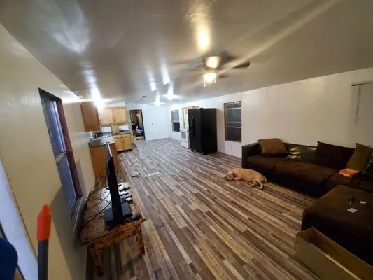 James Construction Repairs Logo