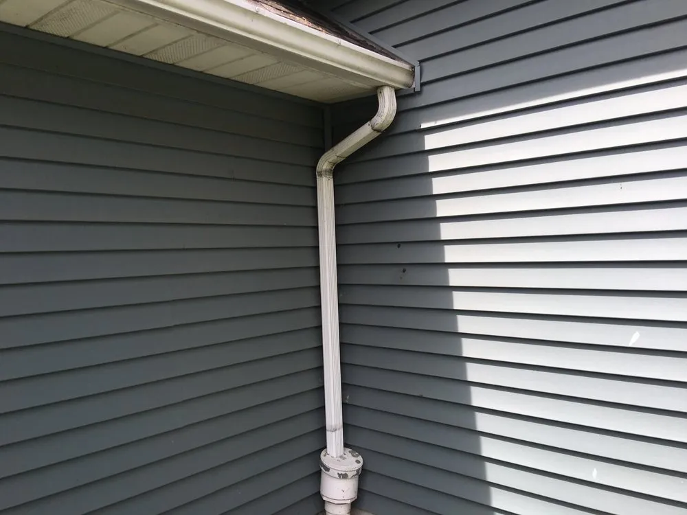 Slide of Jamie Roofing Contractor LLC