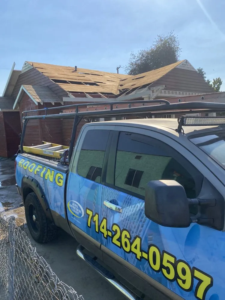 Slide of Jar Pros Construction