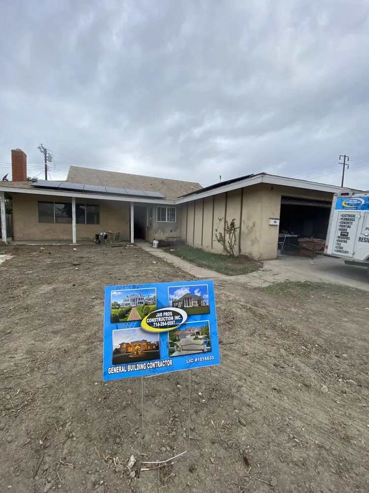 Slide of Jar Pros Construction