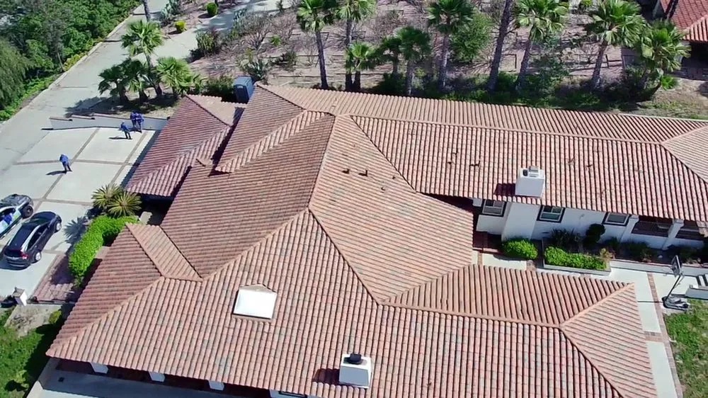 Slide of Jar Pros Construction