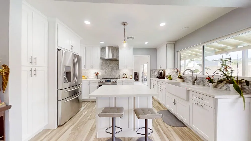 Slide of Jared Handyman