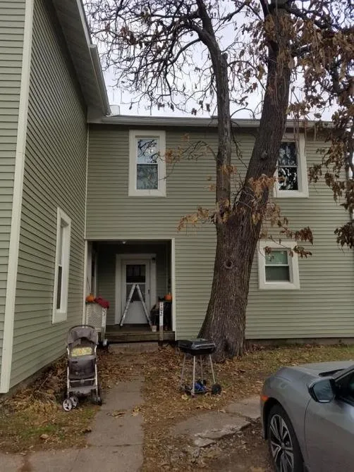 Slide of Javier's Quality Roofing & Siding