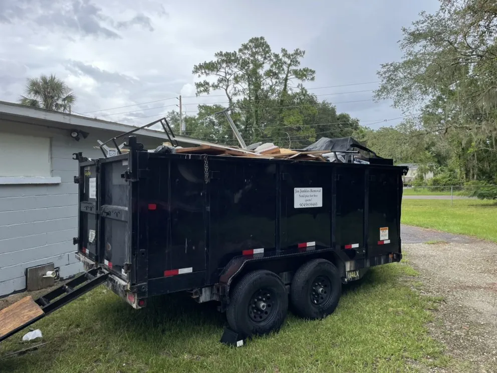 Slide of Jax Junkies Removal LLC