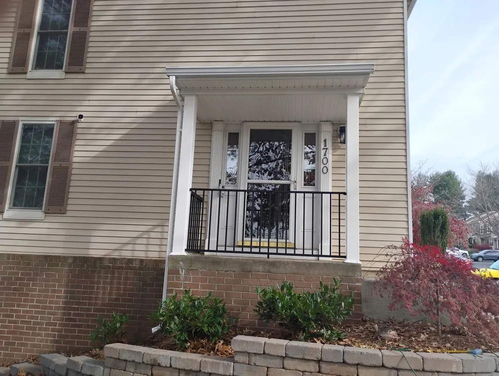 Slide of Jay R Homes