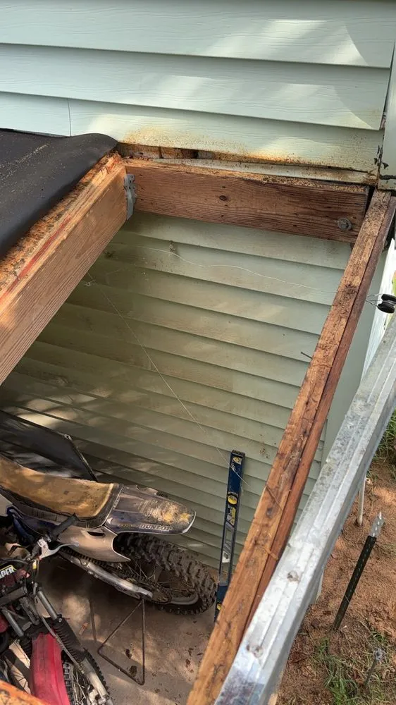 Top-rated storm damage roof repair experts serving Scurry, TX - Jay Vee’s Handyman Services