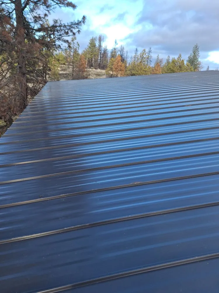 Slide of JAYJAY’S ROOFING AND CONSTRUCTION