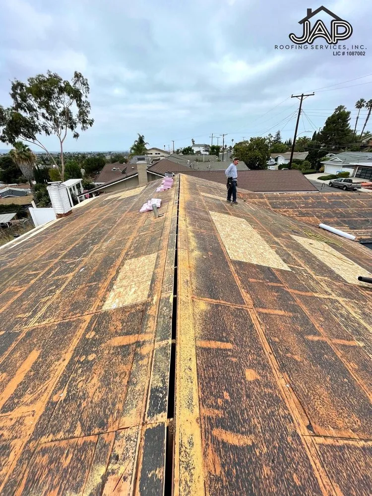 Slide of Jay’s Roofing & Construction 