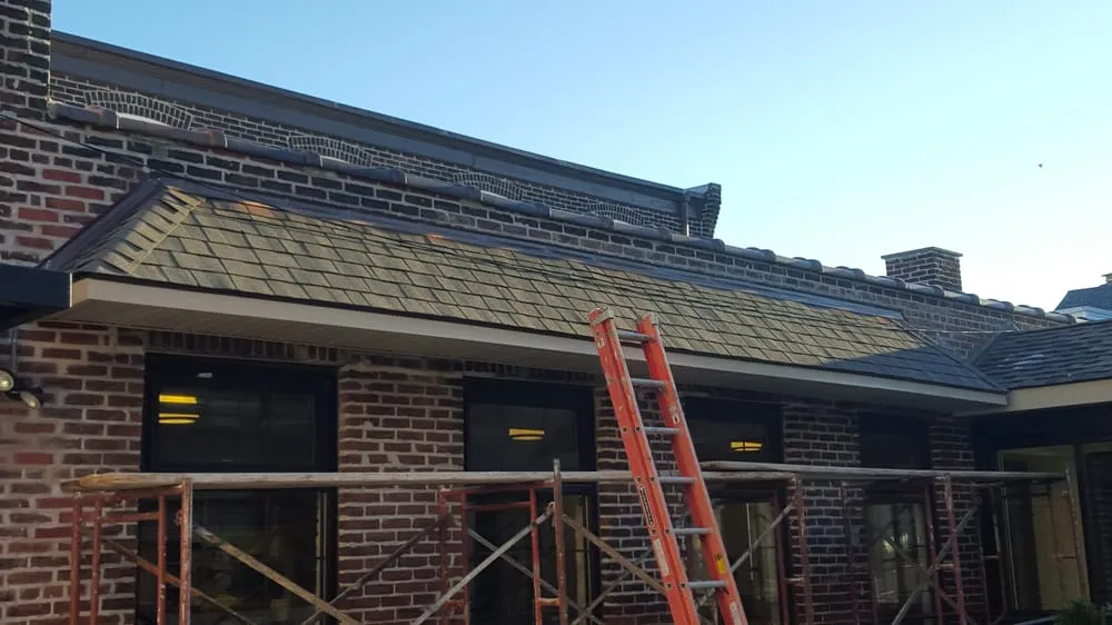 Slide of Jay's Roofing and Siding