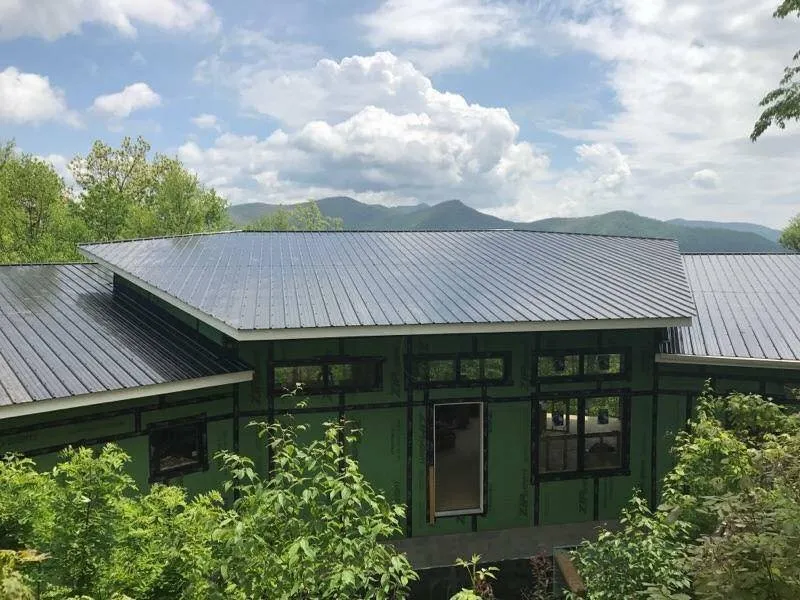 Slide of Jay's Roofing