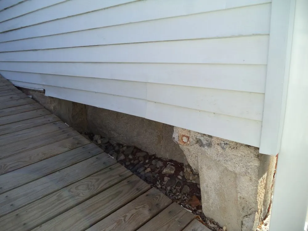 Slide of J&B Exteriors