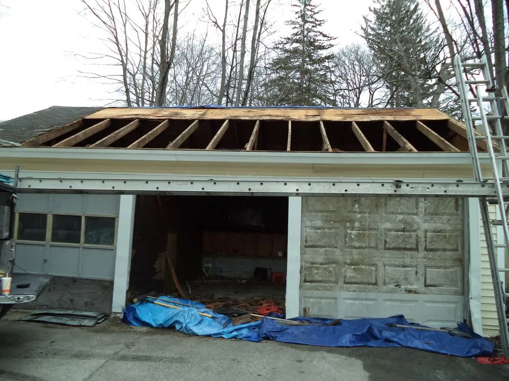 Slide of J&B Exteriors