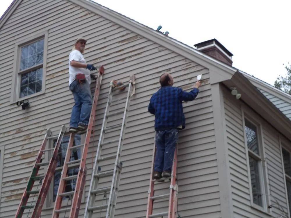 Slide of J&B Exteriors