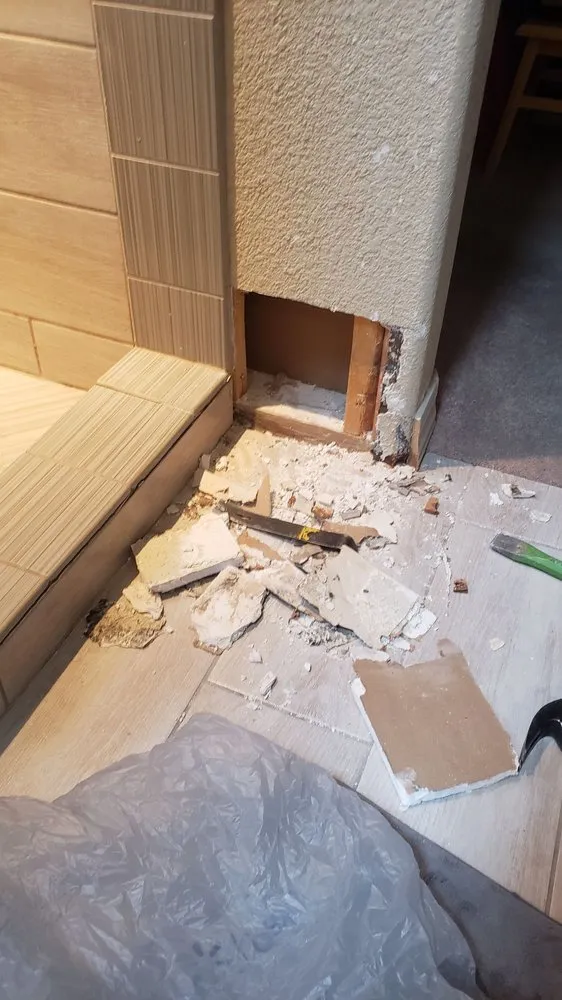 Slide of JB Odd Jobs of Havasu