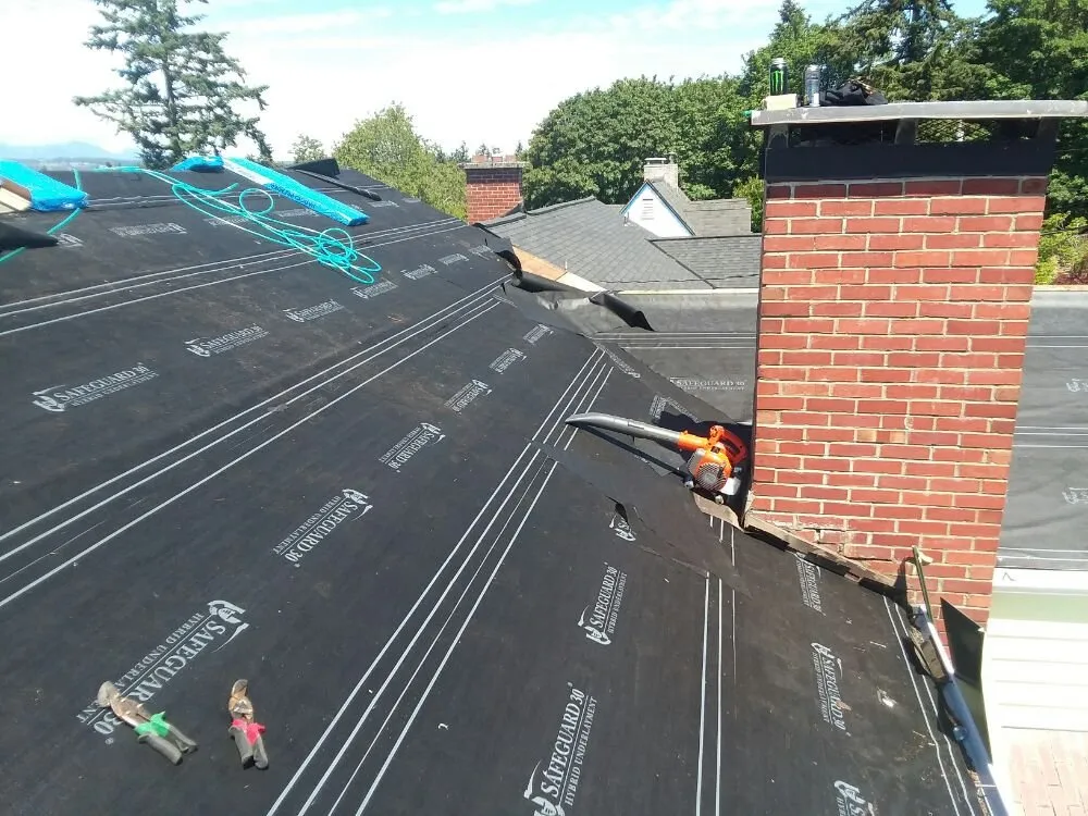 Slide of J&B Roofing