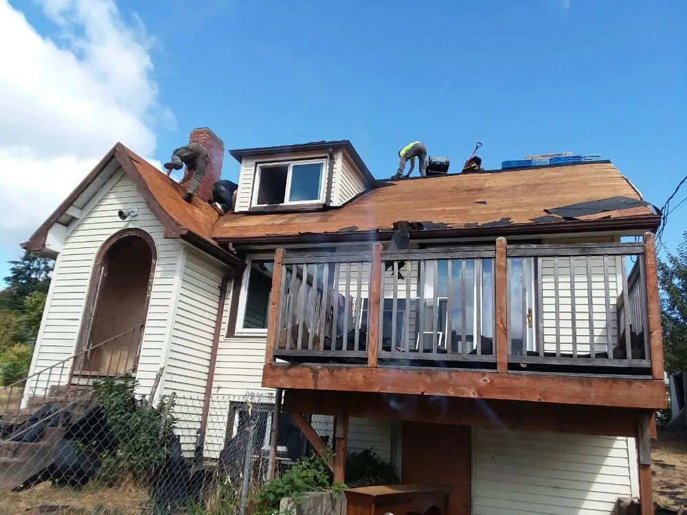 Slide of J&B Roofing